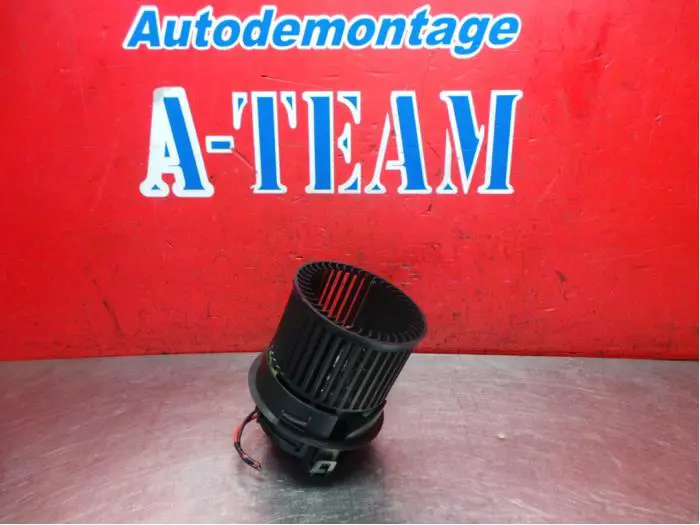 Heating and ventilation fan motor Peugeot 208