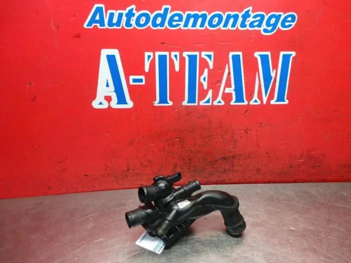 Thermostat housing Peugeot 207