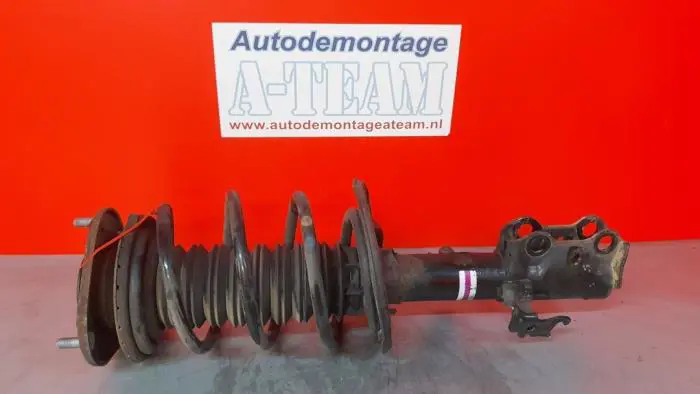 Front shock absorber, right Toyota Auris