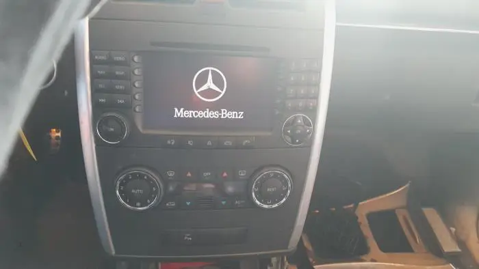 Navigation set Mercedes B-Klasse