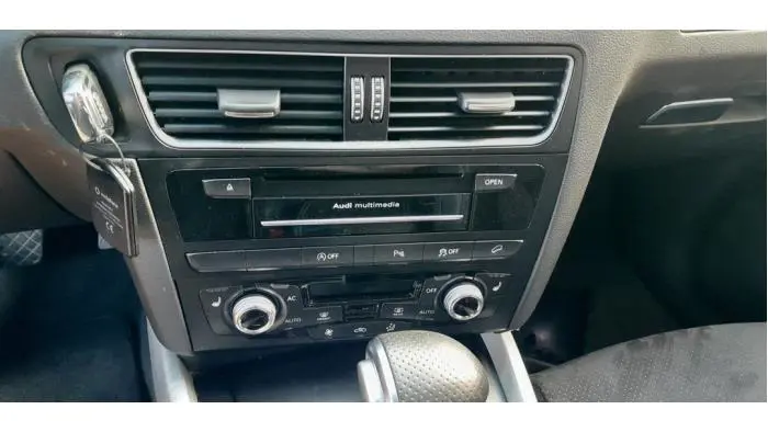 Climatronic panel Audi Q5