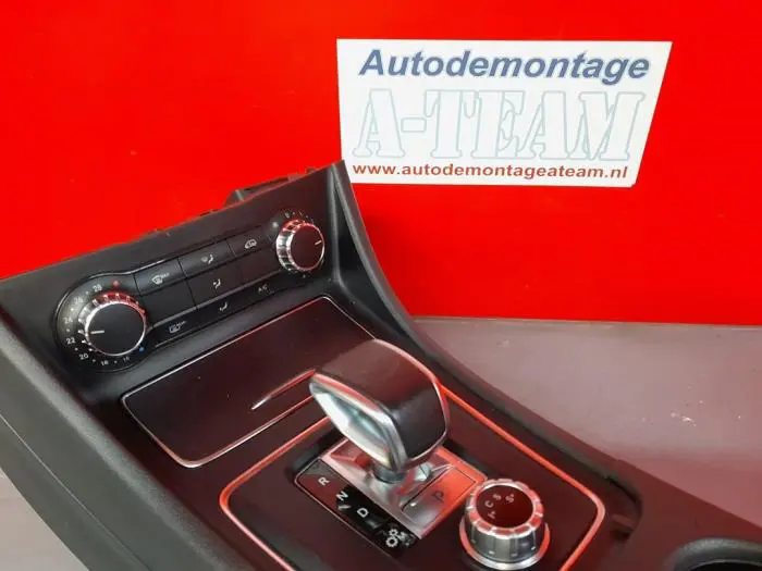 Climatronic panel Mercedes CLA