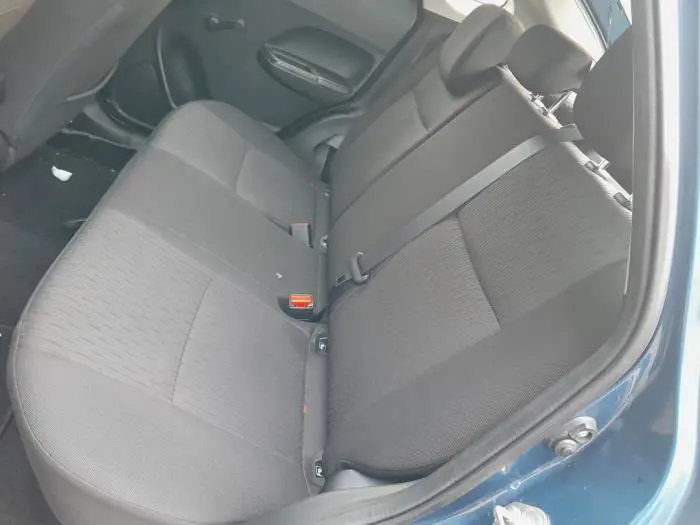 Rear seatbelt, centre Suzuki Baleno