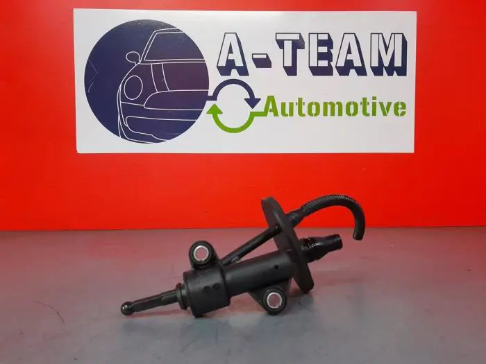 Clutch slave cylinder Opel Combo