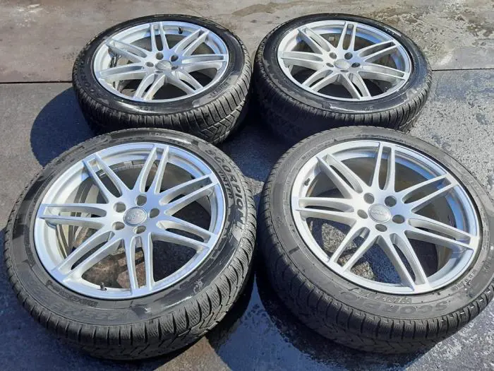 Set of wheels + winter tyres Audi Q5