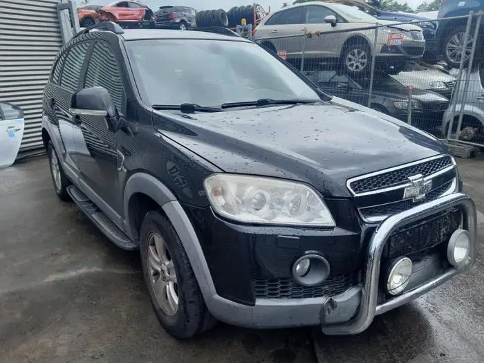 Knuckle, front right Chevrolet Captiva