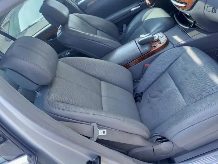 Front seatbelt, right Mercedes S-Klasse