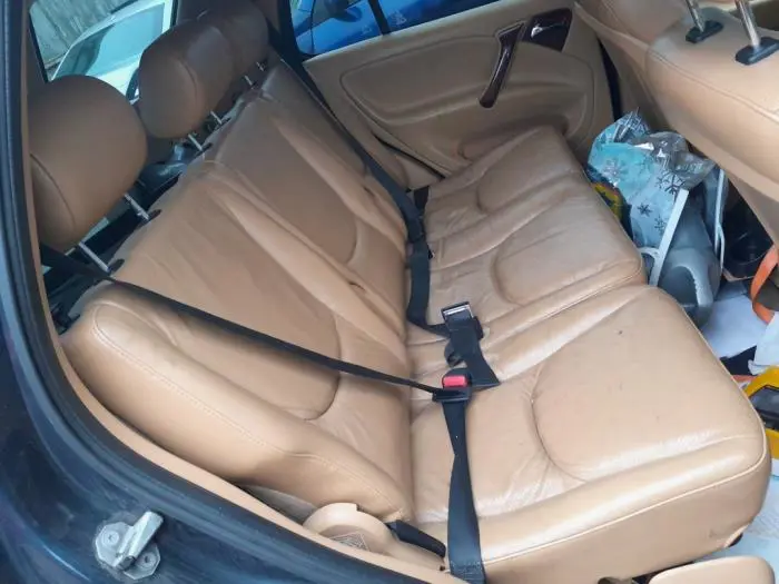 Rear seatbelt, left Mercedes ML-Klasse