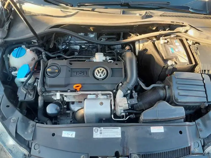 Engine management computer Volkswagen Golf