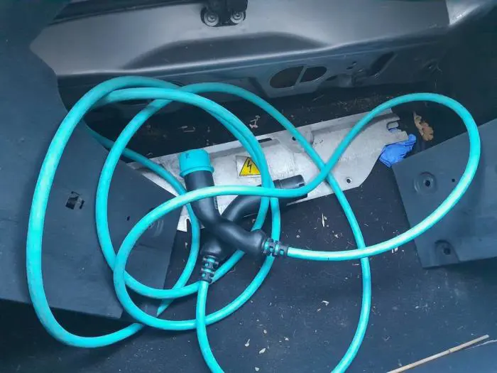 Charching cable electric car Renault ZOE