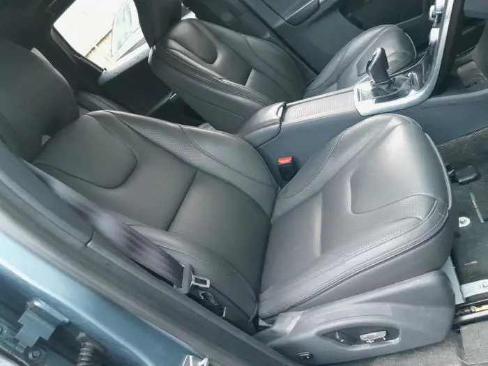 Seat, right Volvo XC60