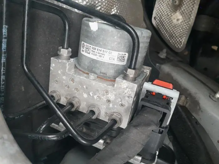 ABS pump Audi Q2
