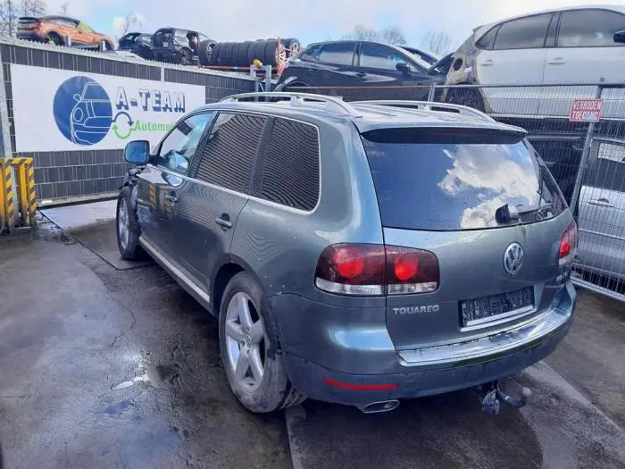 Knuckle, rear right Volkswagen Touareg
