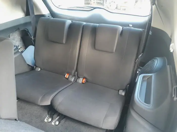 Rear seatbelt, left Mitsubishi Outlander