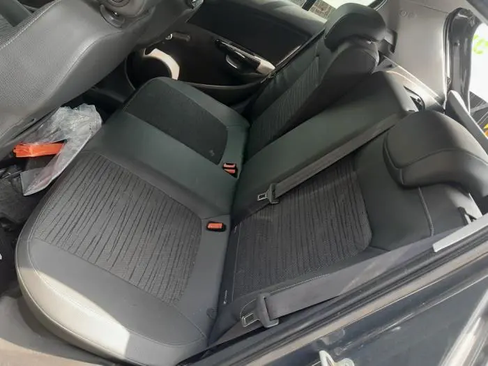 Rear seatbelt, centre Opel Corsa
