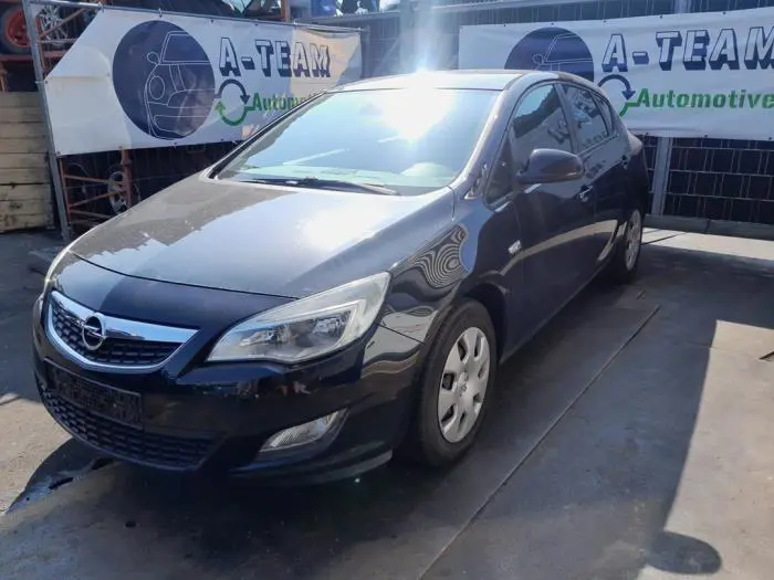 Air conditioning line Opel Astra