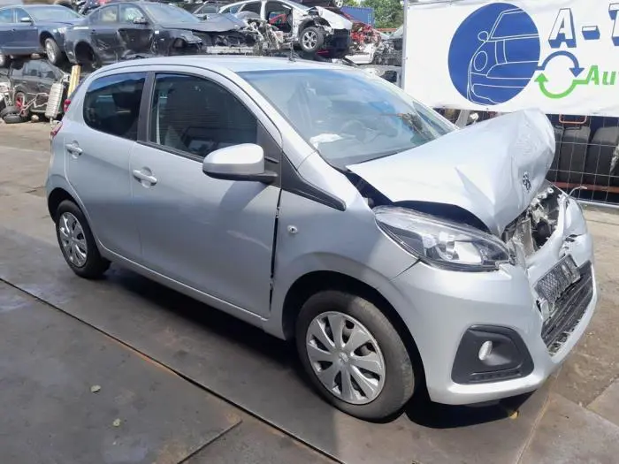 Knuckle, front right Peugeot 108