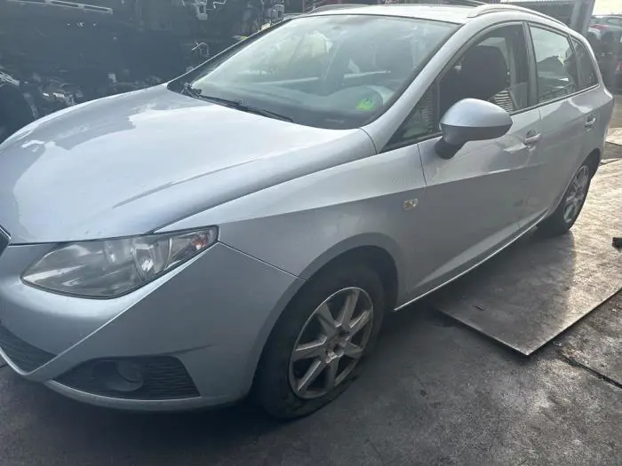 Knuckle, front left Seat Ibiza