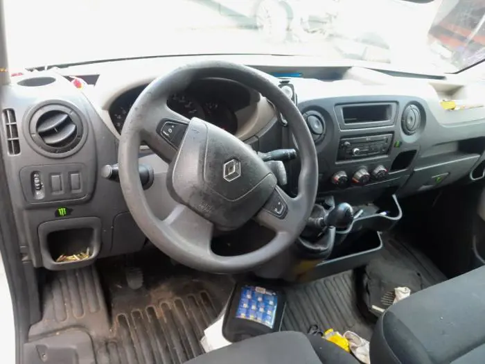 Front seatbelt, left Renault Master