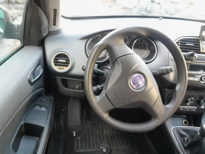Steering wheel Fiat Bravo