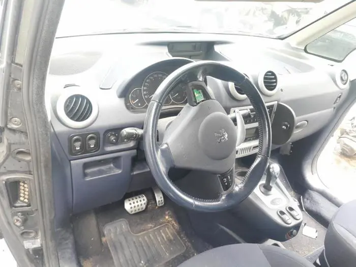 Steering wheel Peugeot 1007