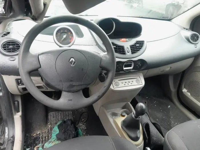Front seatbelt, left Renault Twingo