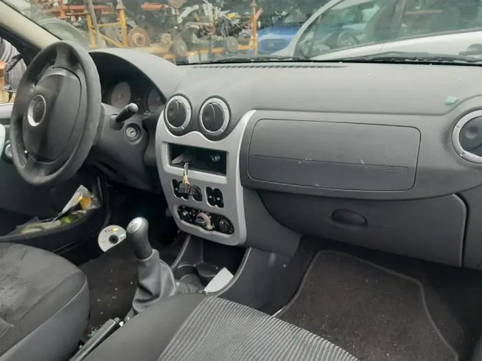 Right airbag (dashboard) Dacia Logan