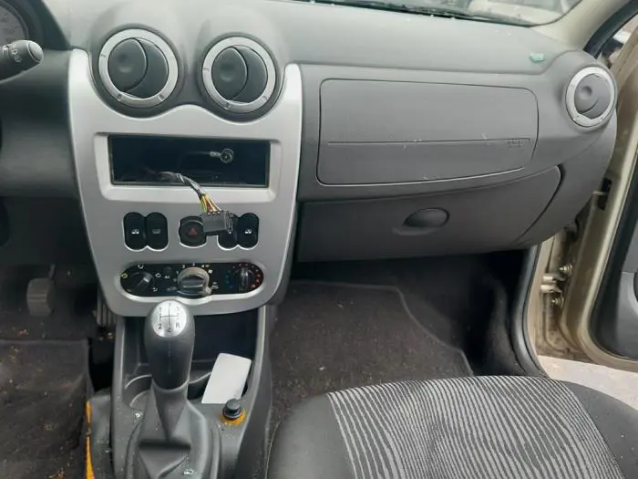 Electric window switch Dacia Logan