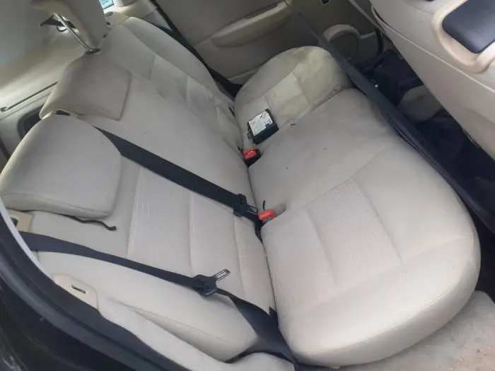 Rear seatbelt, centre Mercedes B-Klasse