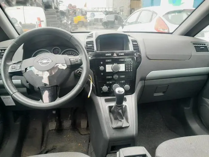 Navigation system Opel Zafira B