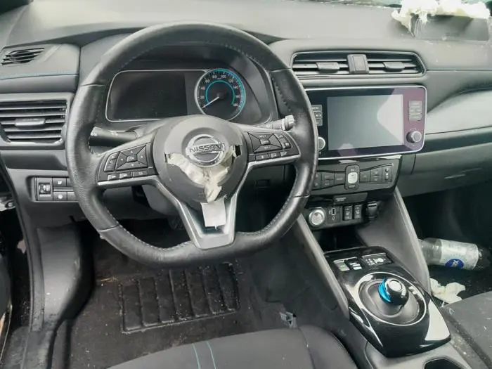 Steering wheel Nissan Leaf