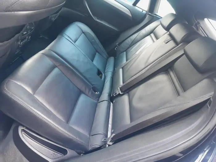 Rear seatbelt, centre BMW X6