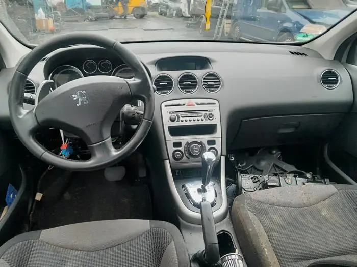 Front seatbelt, left Peugeot 308