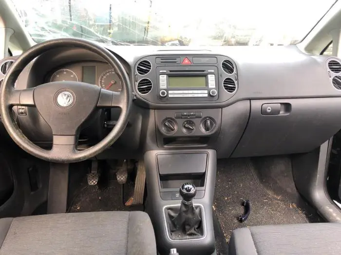 Front seatbelt, left Volkswagen Golf Plus