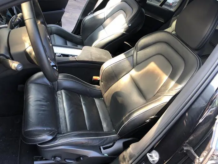 Seat, left Volvo XC90