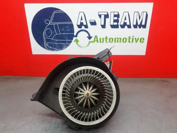 Heating and ventilation fan motor Volkswagen Fox