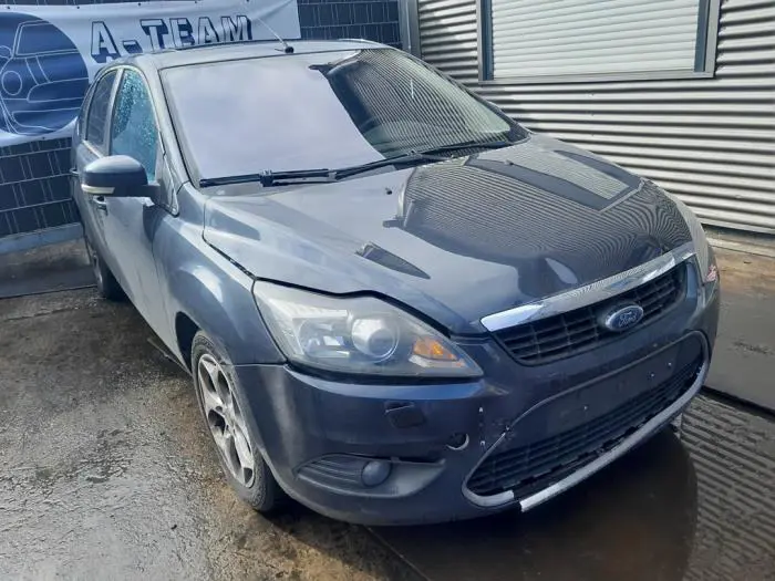Knuckle, front right Ford Focus