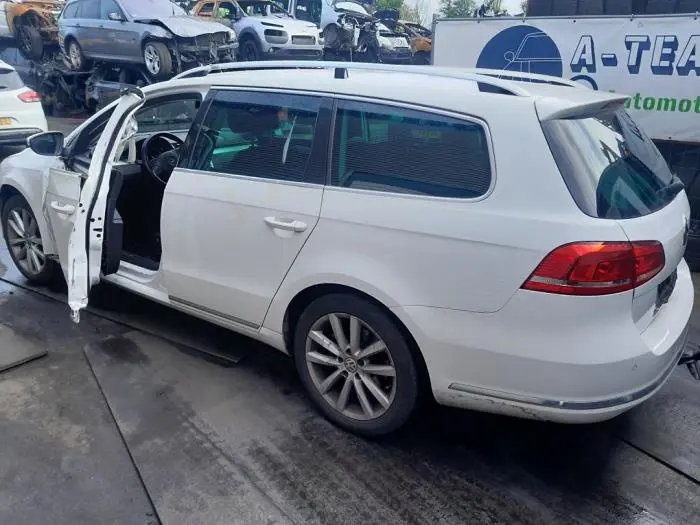 Rear door 4-door, left Volkswagen Passat