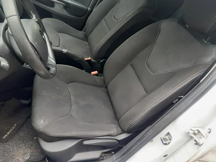 Seat, left Renault Clio