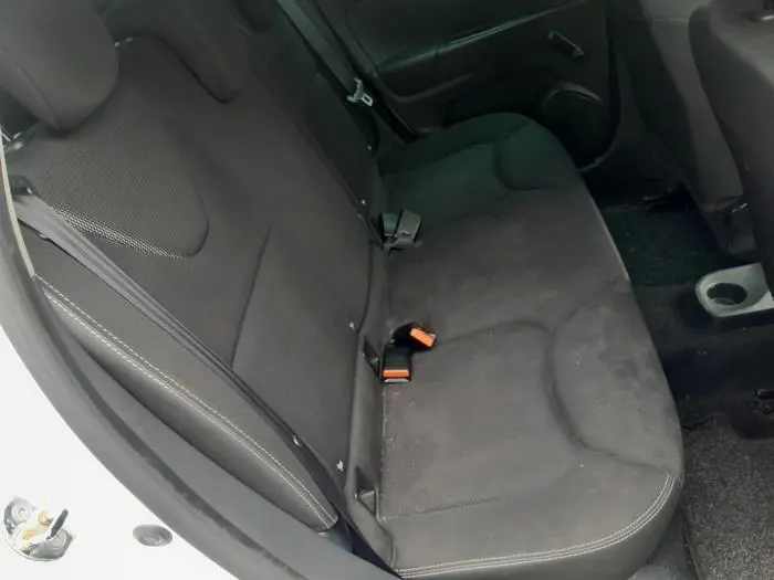 Rear seatbelt, centre Renault Clio