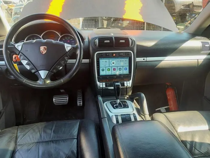 Front seatbelt, right Porsche Cayenne