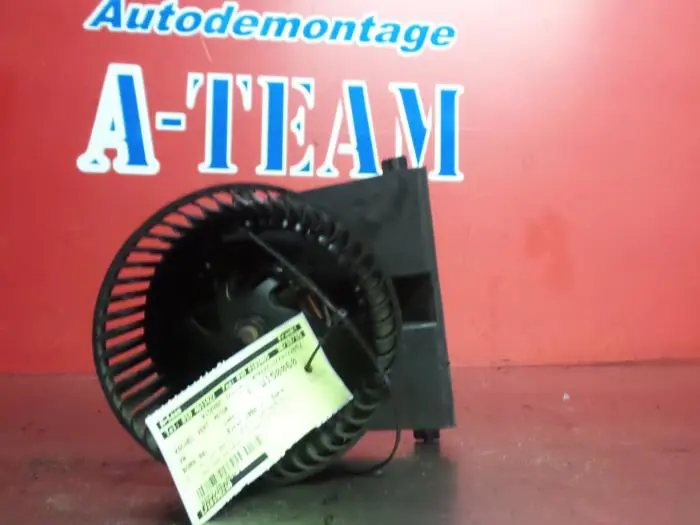 Heating and ventilation fan motor Volkswagen Bora